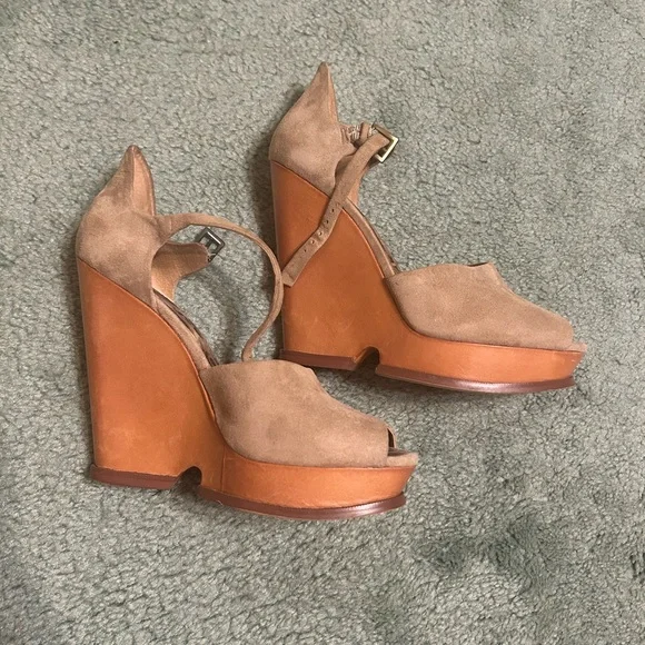 Sam Edelman Women's Tan Peep Toe Heels - Picture 4 of 5